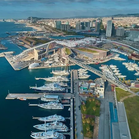 بوتيل Diagonal Mar Sailboat